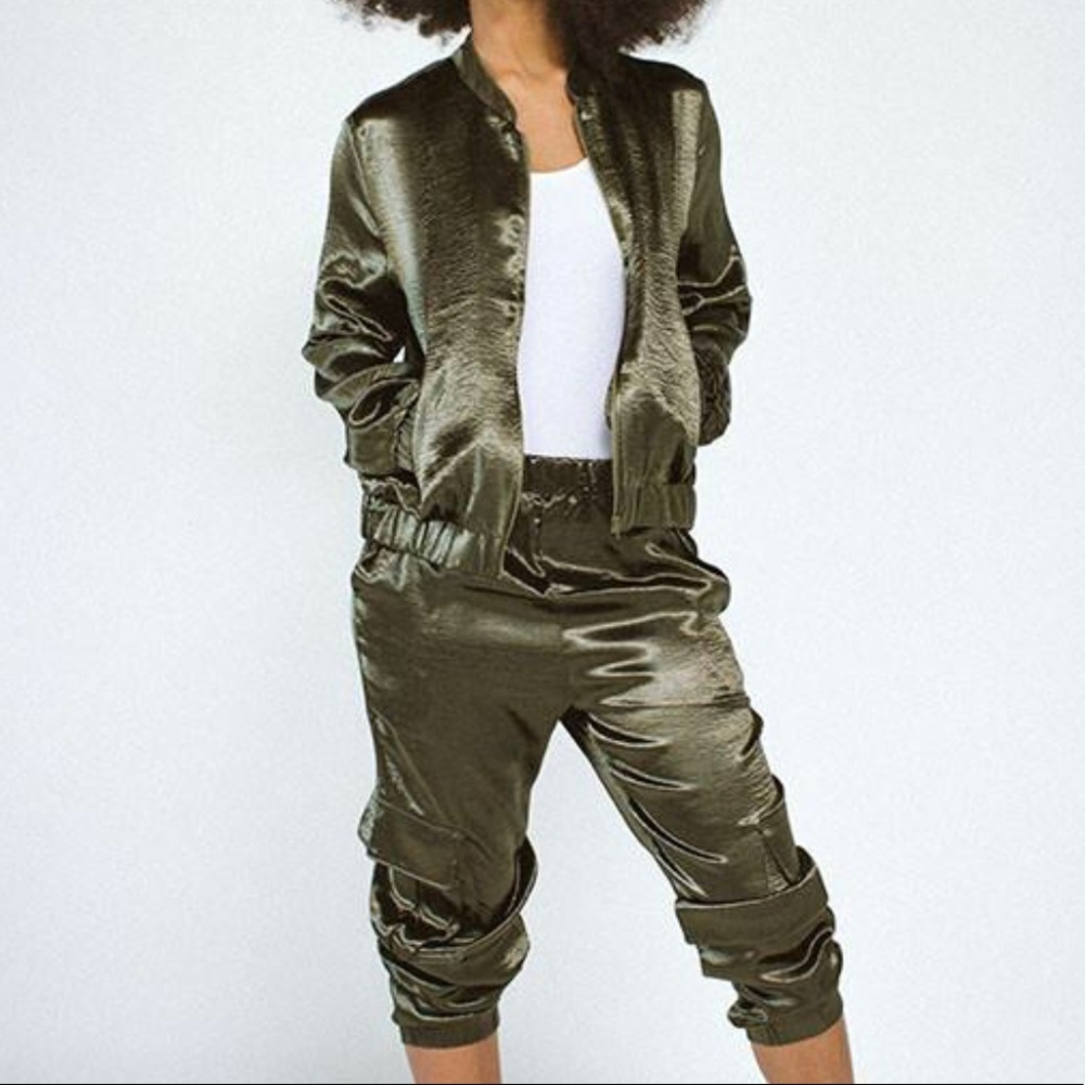 Meet your Posher, Nikiko